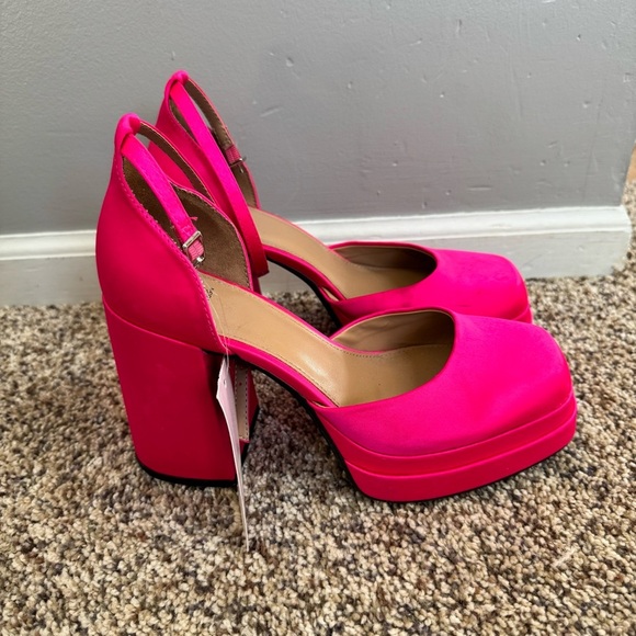 Wild Fable Pink Platform Heels with Square Toe - Picture 4 of 5